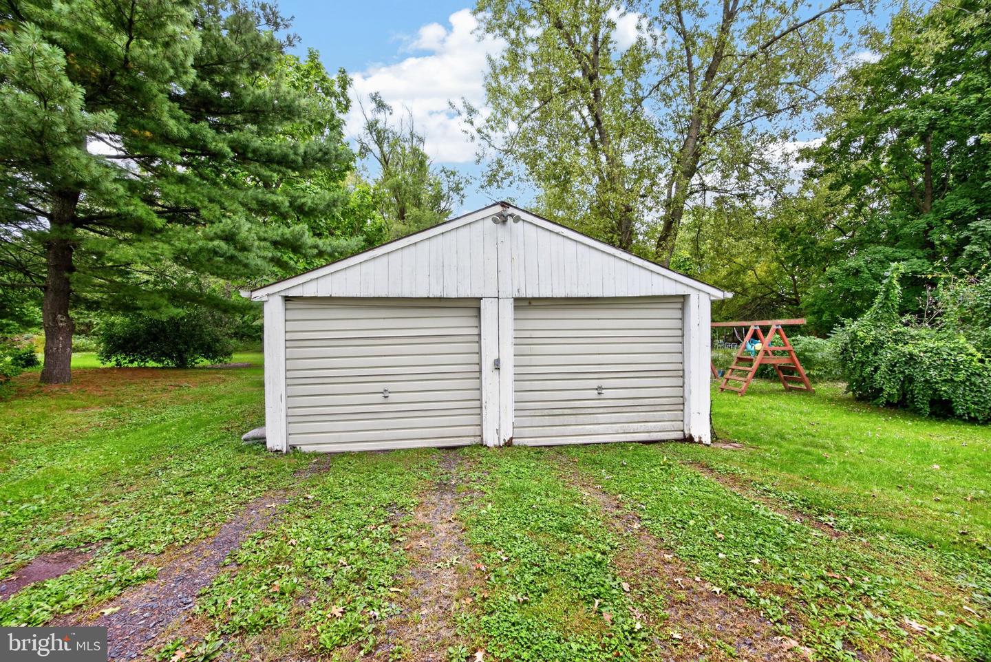 16 Hilltown Pike Property Photo 26