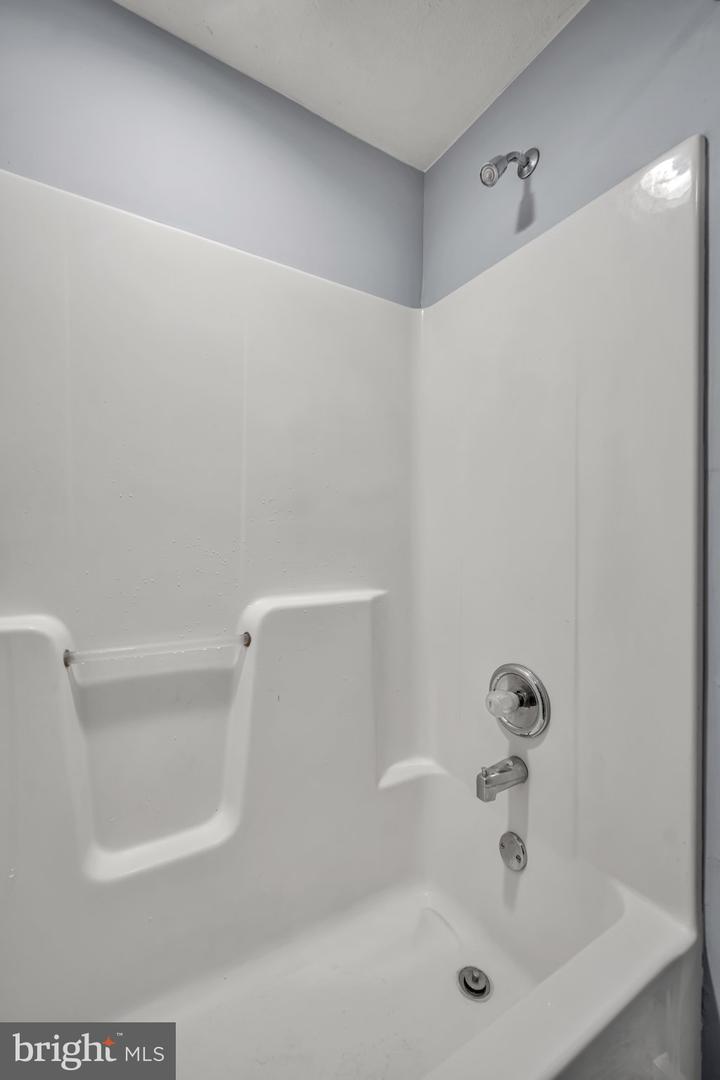 2268 Bristol Rd Property Photo 22