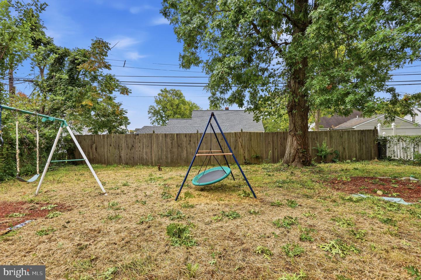 631 Osborne Ave Property Photo 32