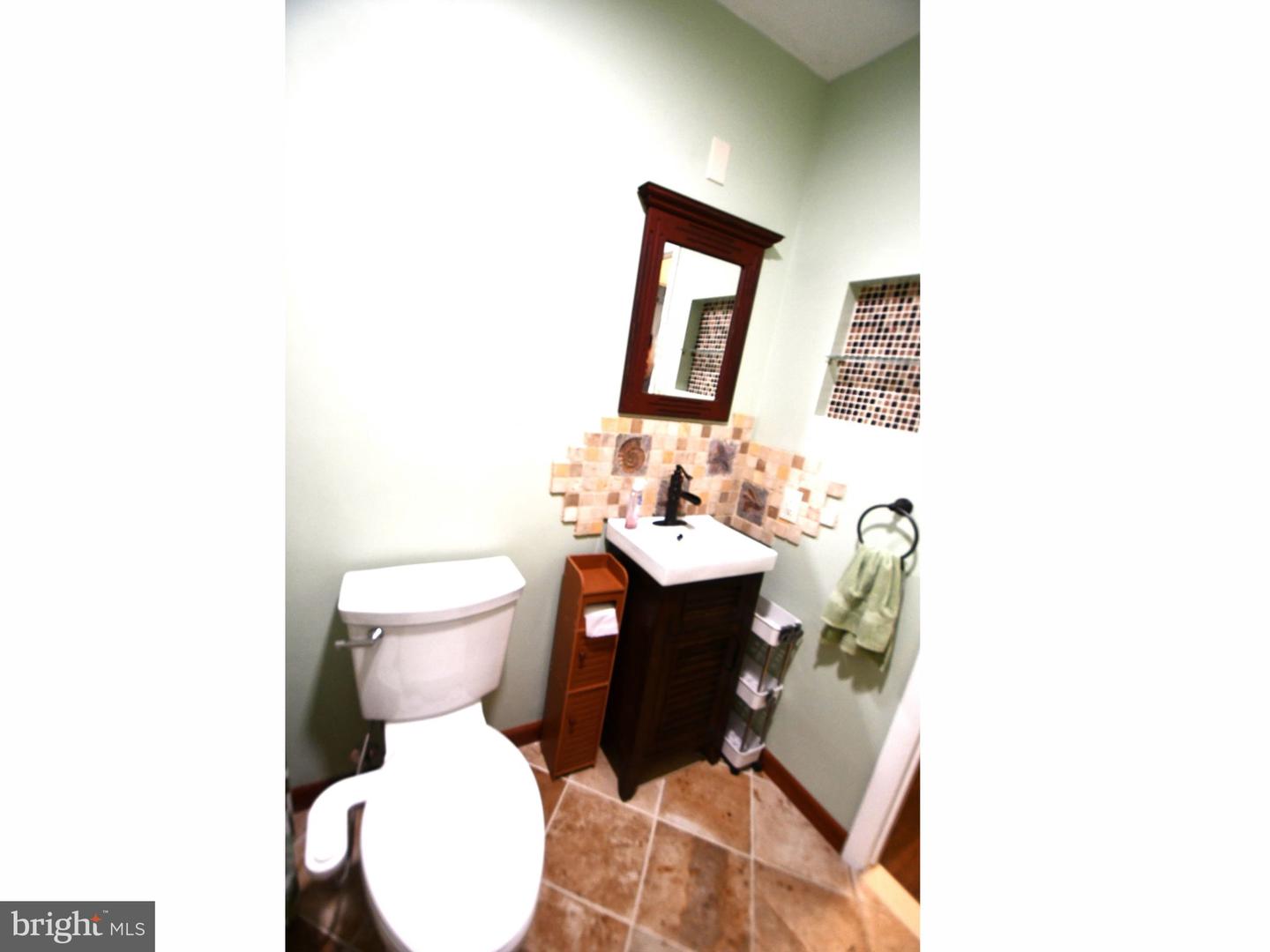 4825 Oxford Ct Property Photo 25