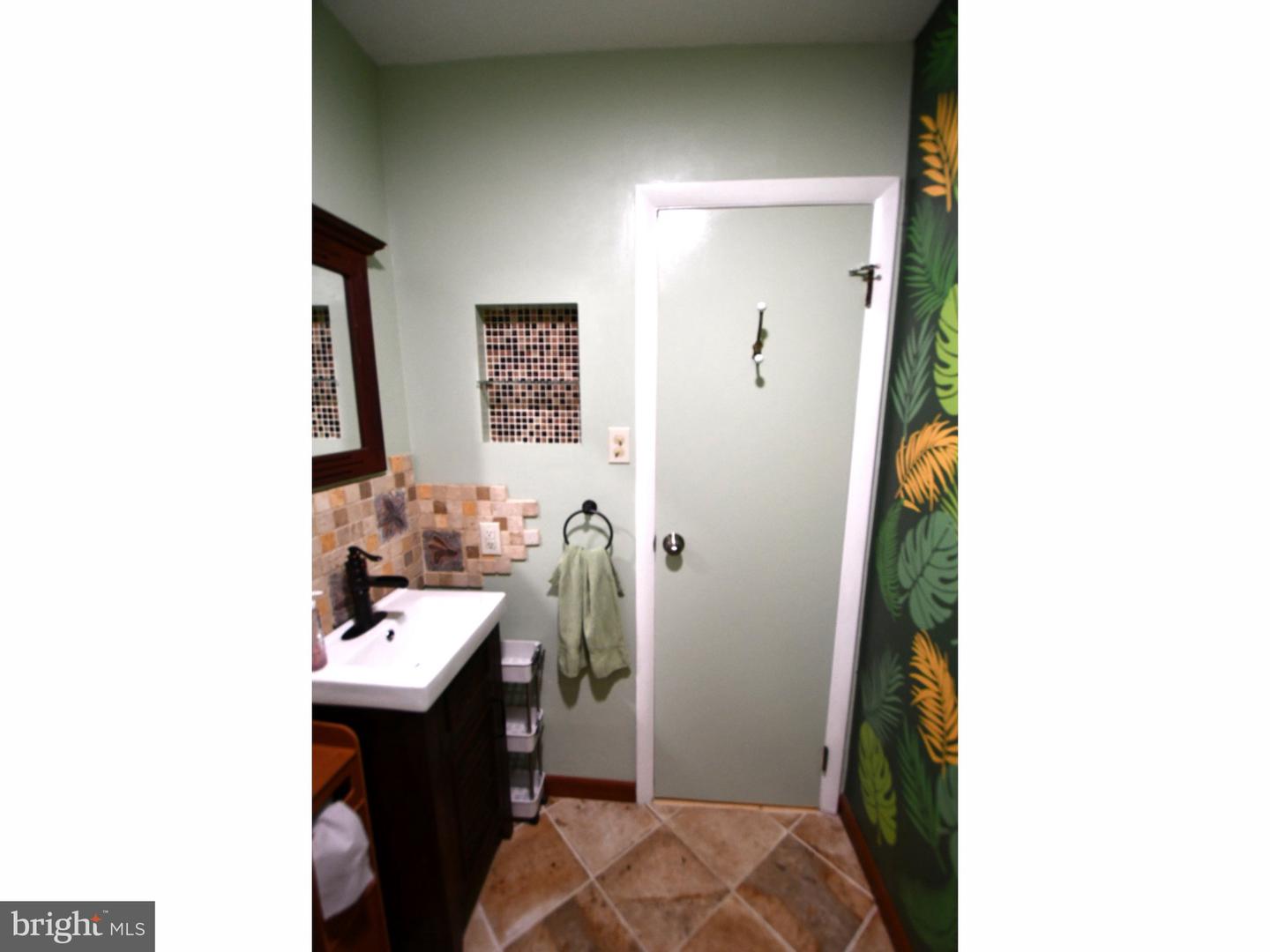 4825 Oxford Ct Property Photo 26