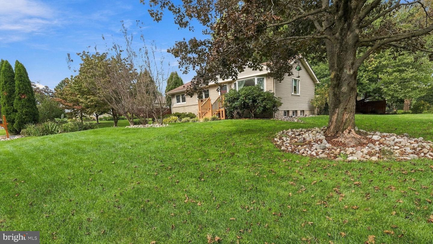 91 Taifer Ave Property Photo 2