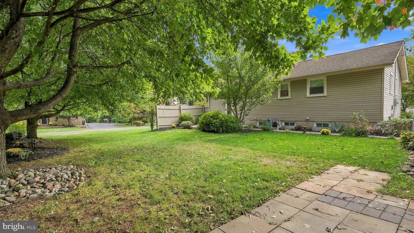 91 Taifer Ave Property Photo 26