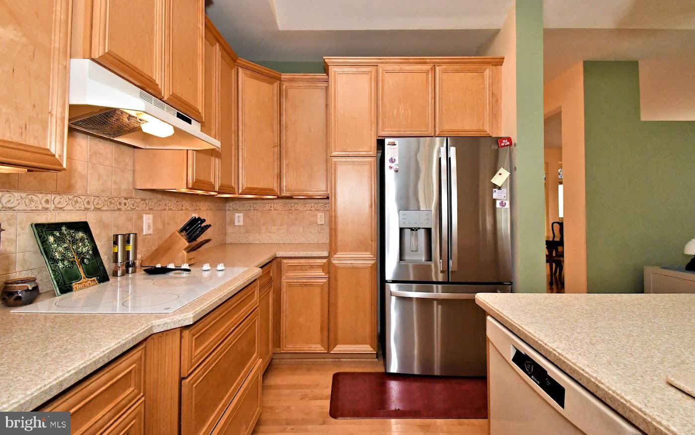 1710 Nottingham Ct Property Photo 10