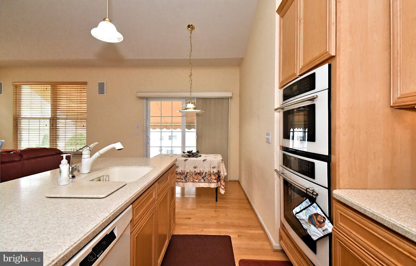 1710 Nottingham Ct Property Photo 11