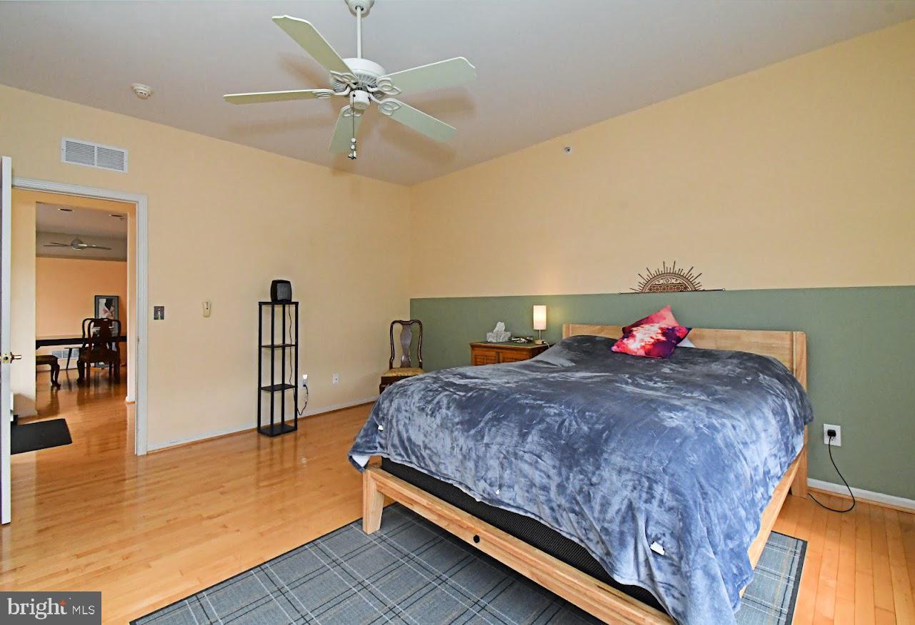1710 Nottingham Ct Property Photo 18