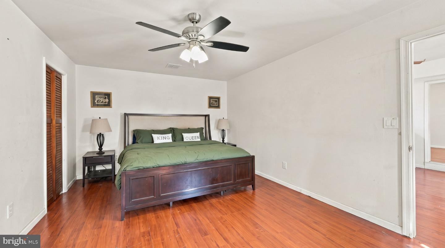 426 Harding Ave Property Photo 9