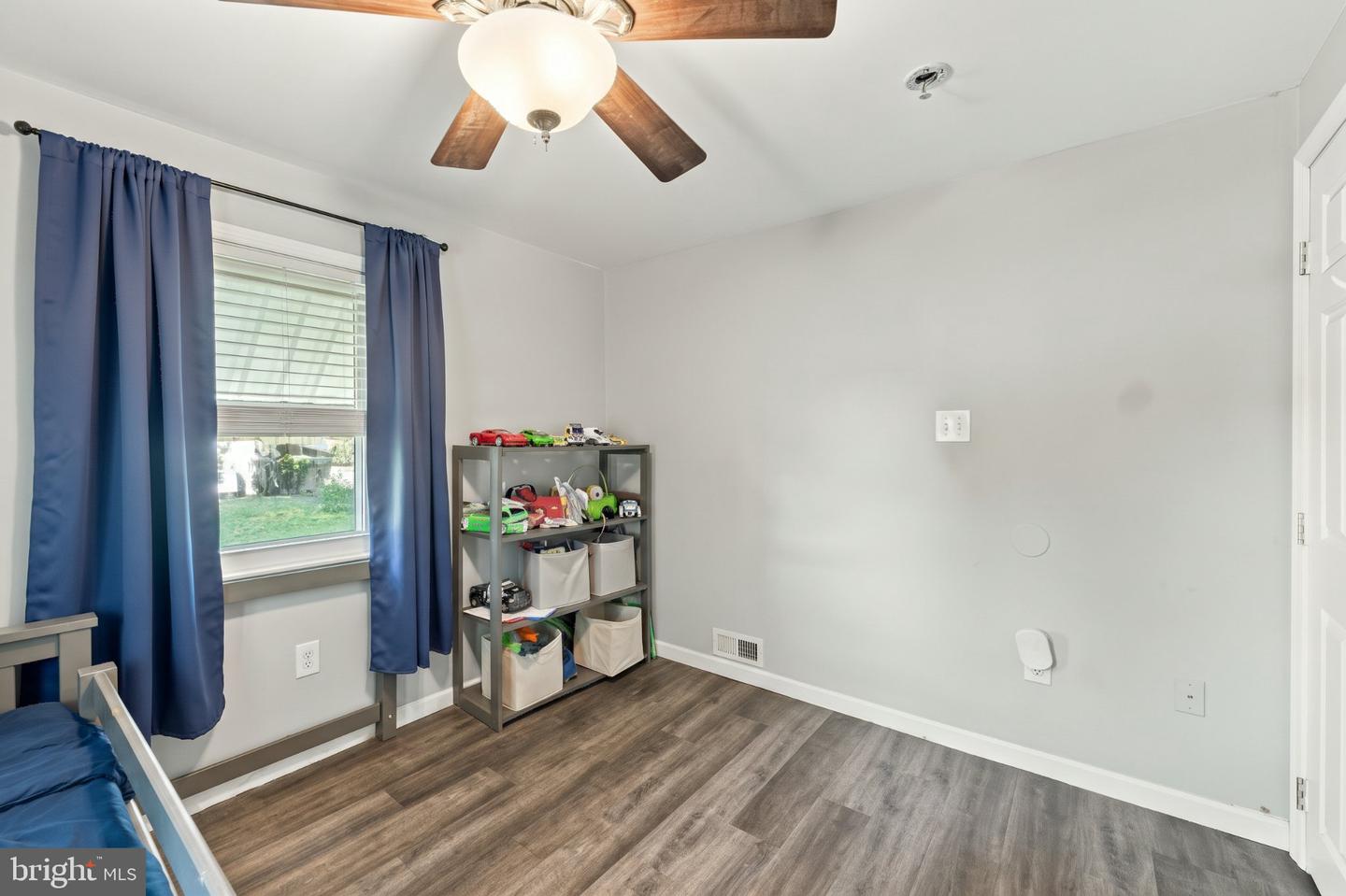 426 Harding Ave Property Photo 16