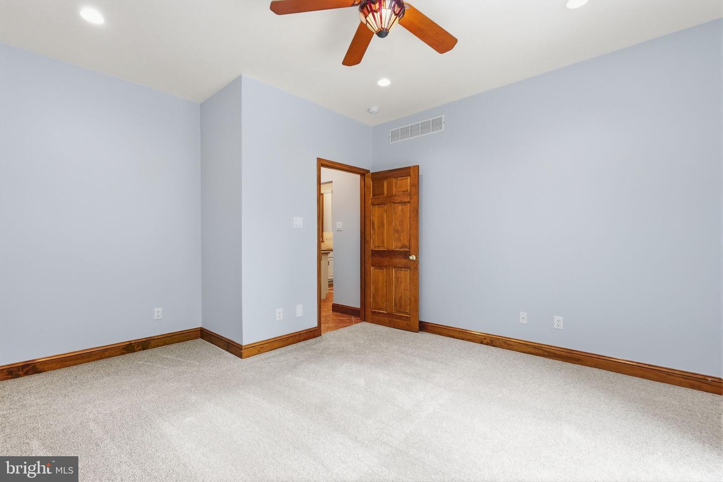1669 Fennel Rd Property Photo 21