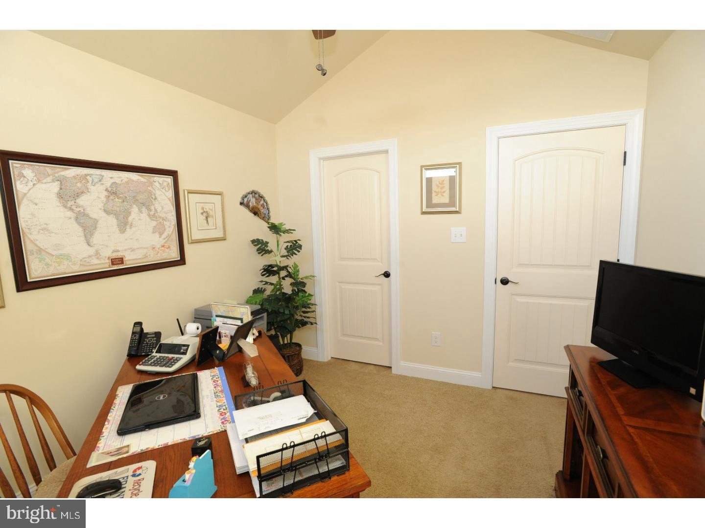 3149 Independence Ct Property Photo 8