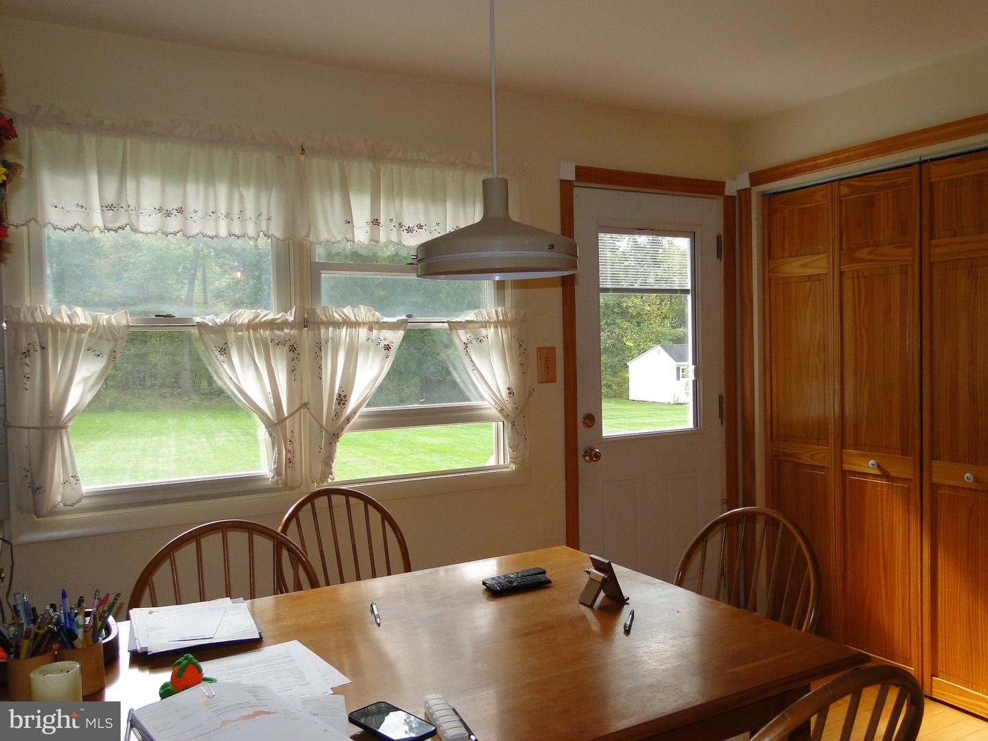 8 Clover Ln Property Photo 6