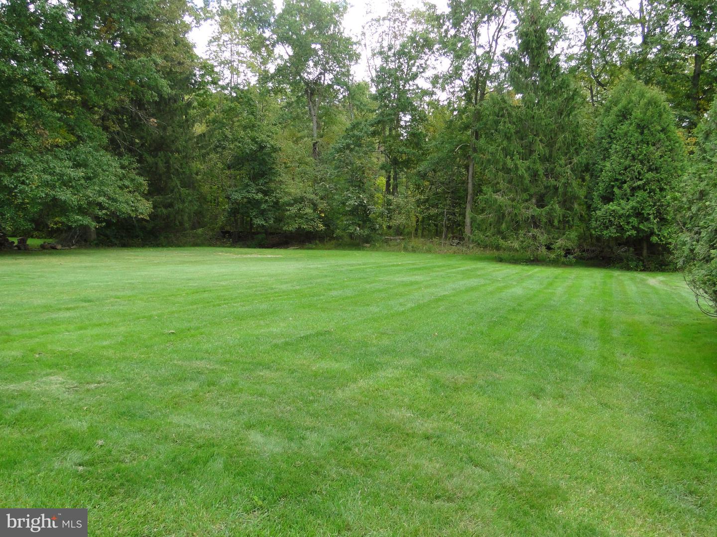 8 Clover Ln Property Photo 36