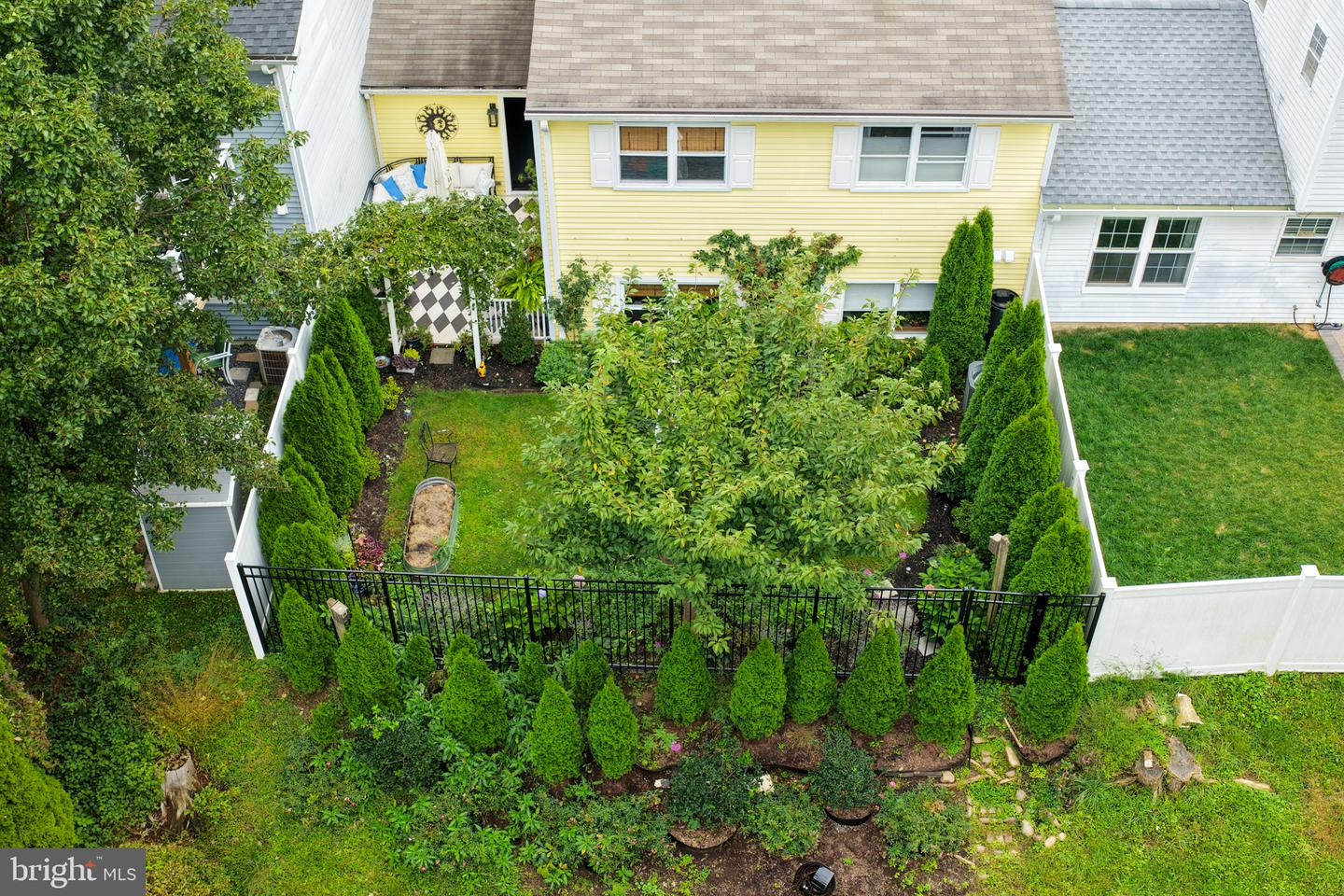 166 Bucks Meadow Ln Property Photo 40