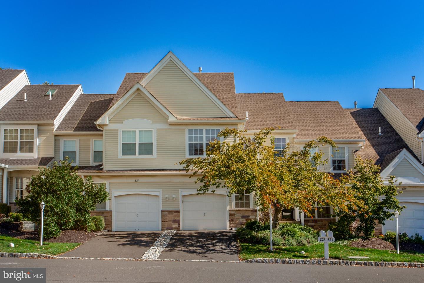 823 BRECKINRIDGE CT