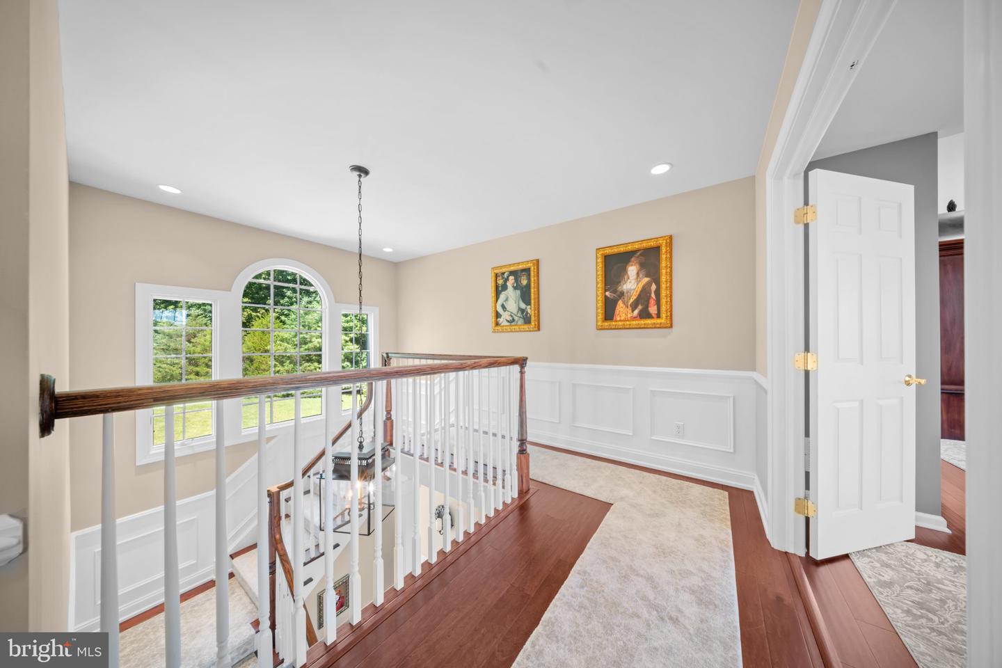1102 Briar Way Property Photo 17