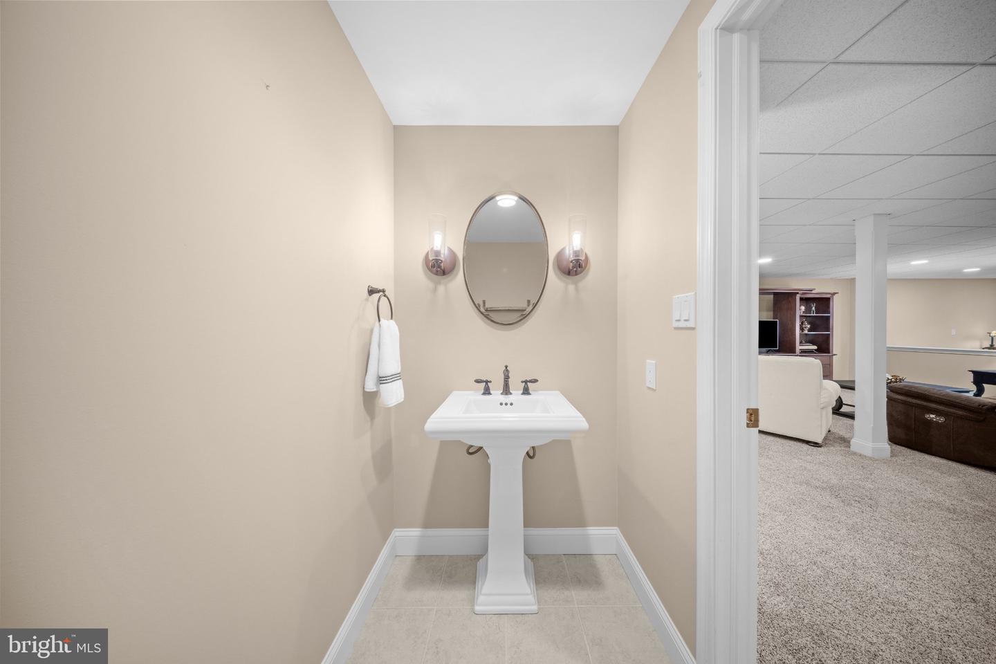1102 Briar Way Property Photo 33