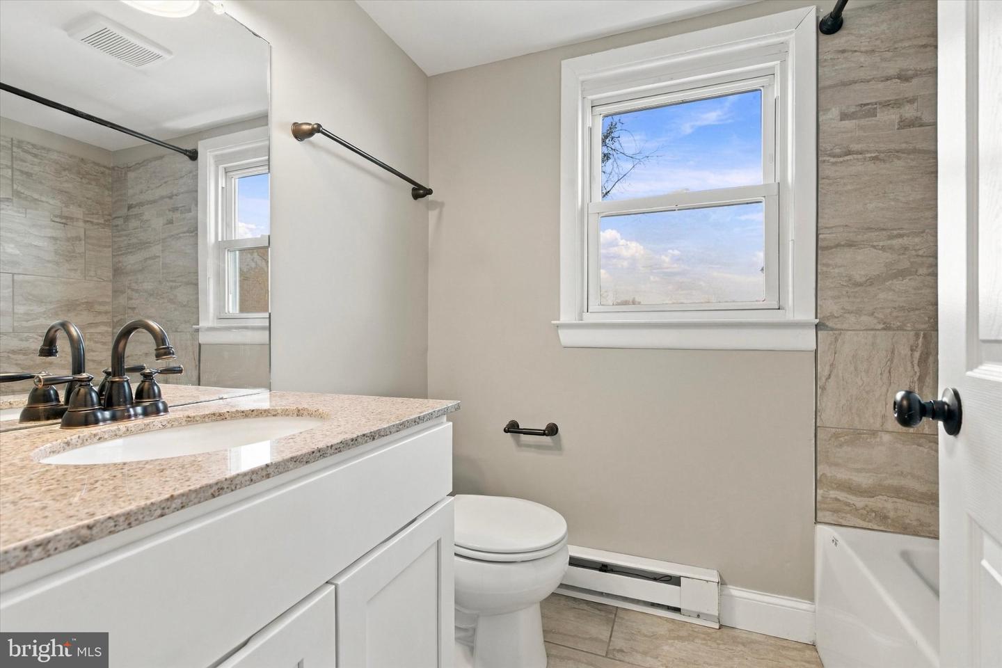 411 E Reliance Rd Property Photo 20