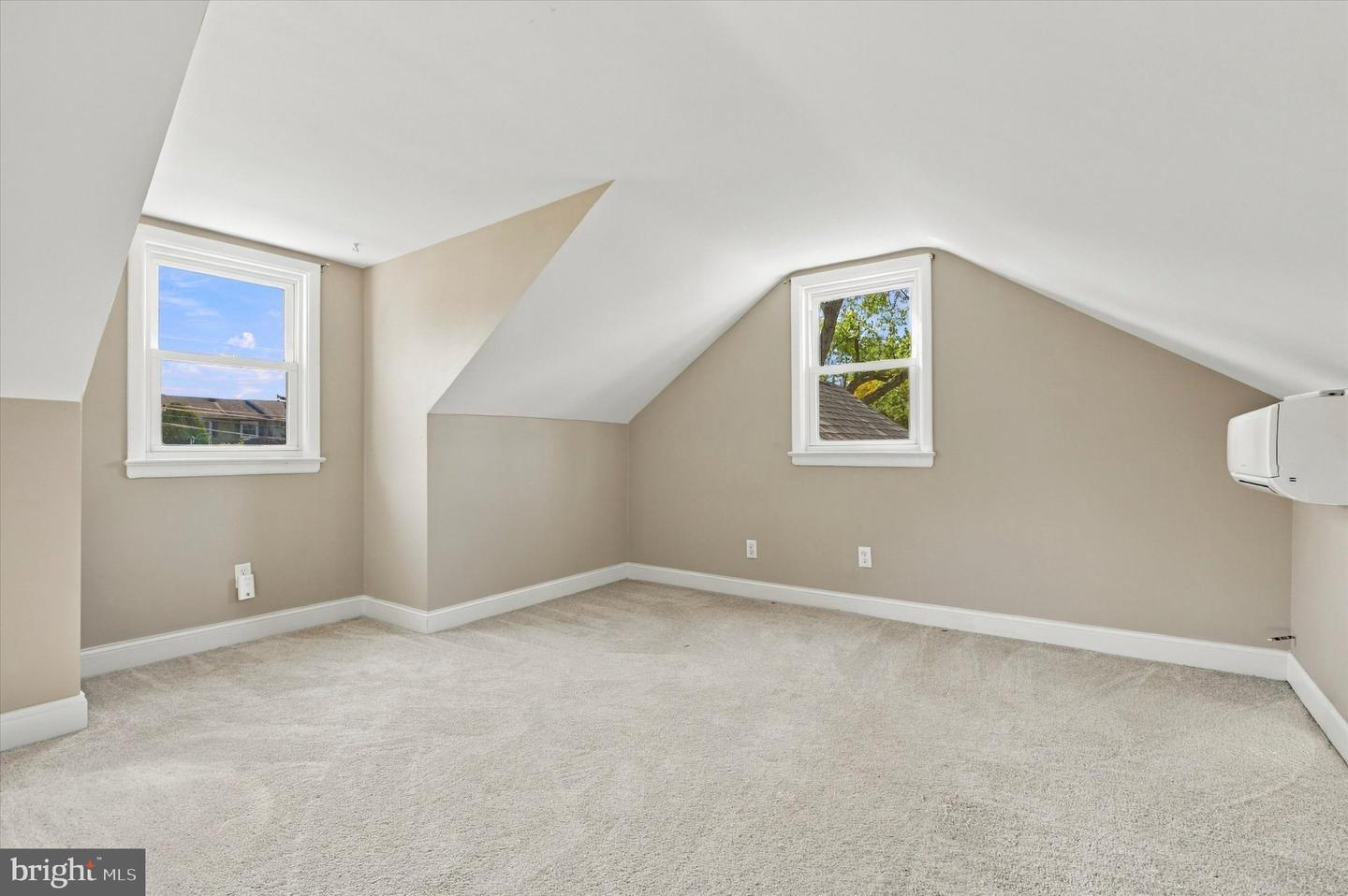 411 E Reliance Rd Property Photo 21