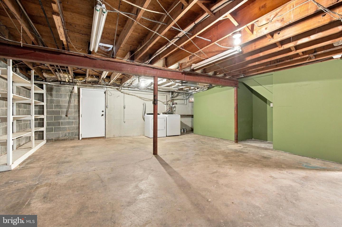 411 E Reliance Rd Property Photo 24
