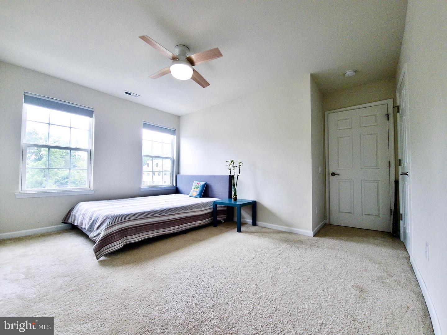 111 Admiral Ln Property Photo 22