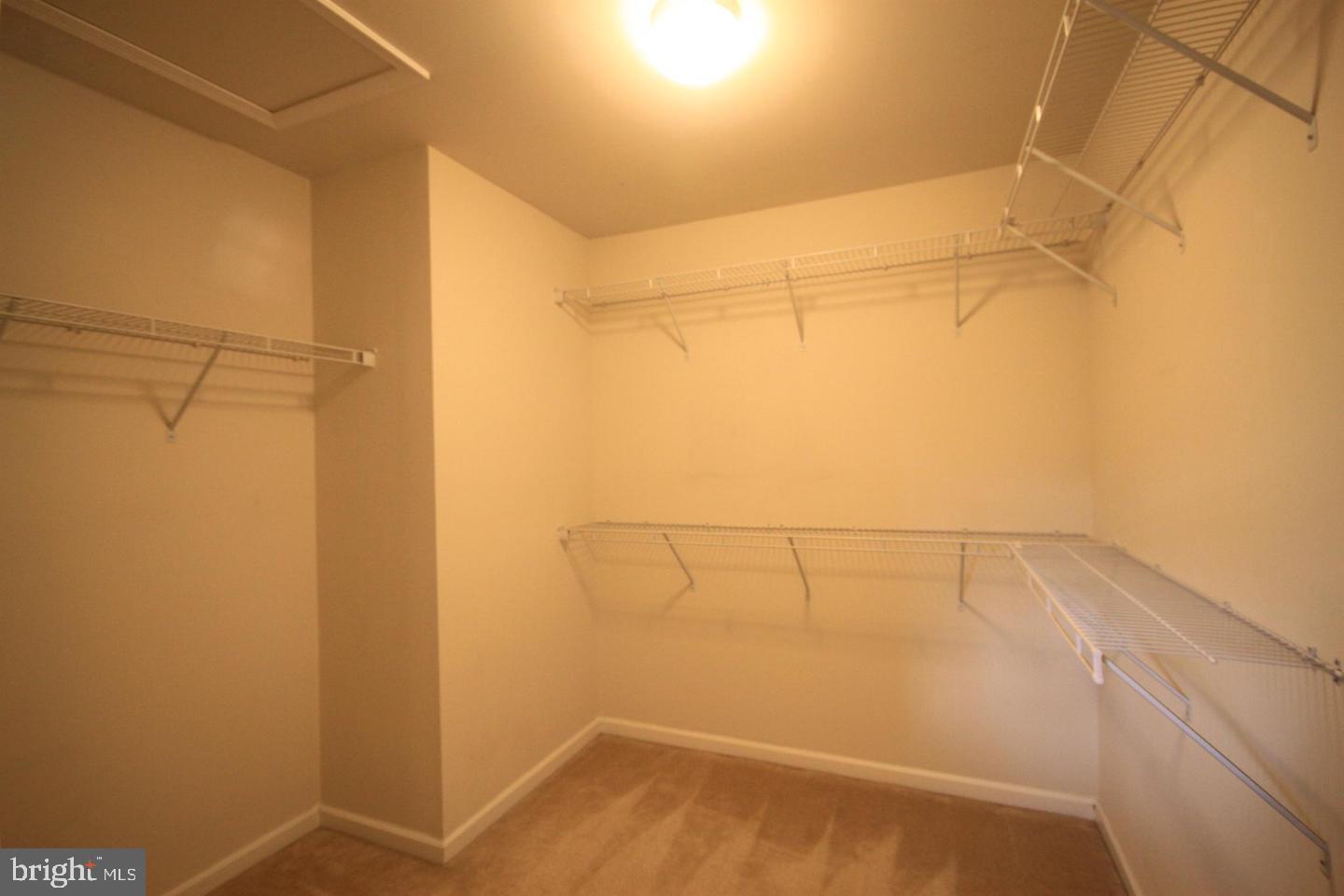111 Admiral Ln Property Photo 31
