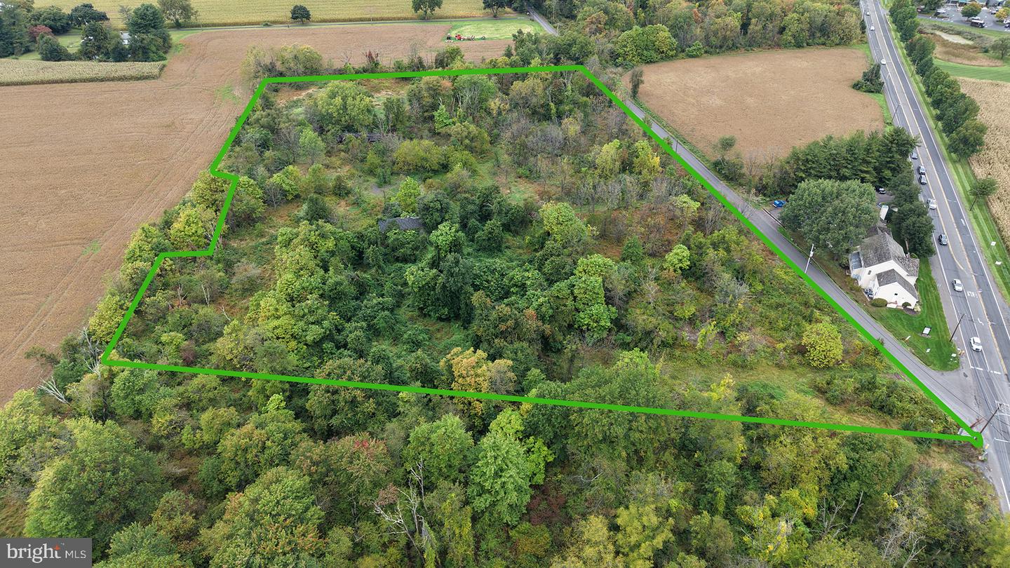 5052 Silo Hill Rd Property Photo 2