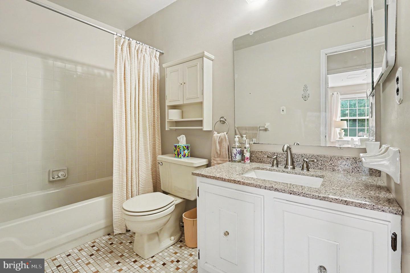 42 Stacey Dr Property Photo 26