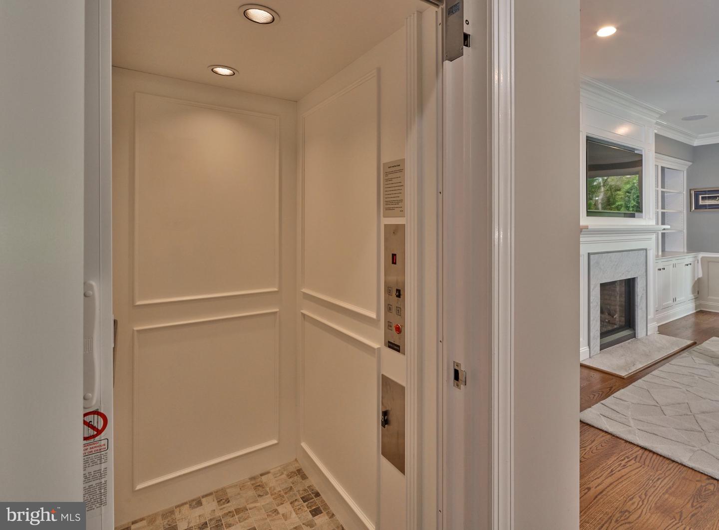 12 Canal St Property Photo 23