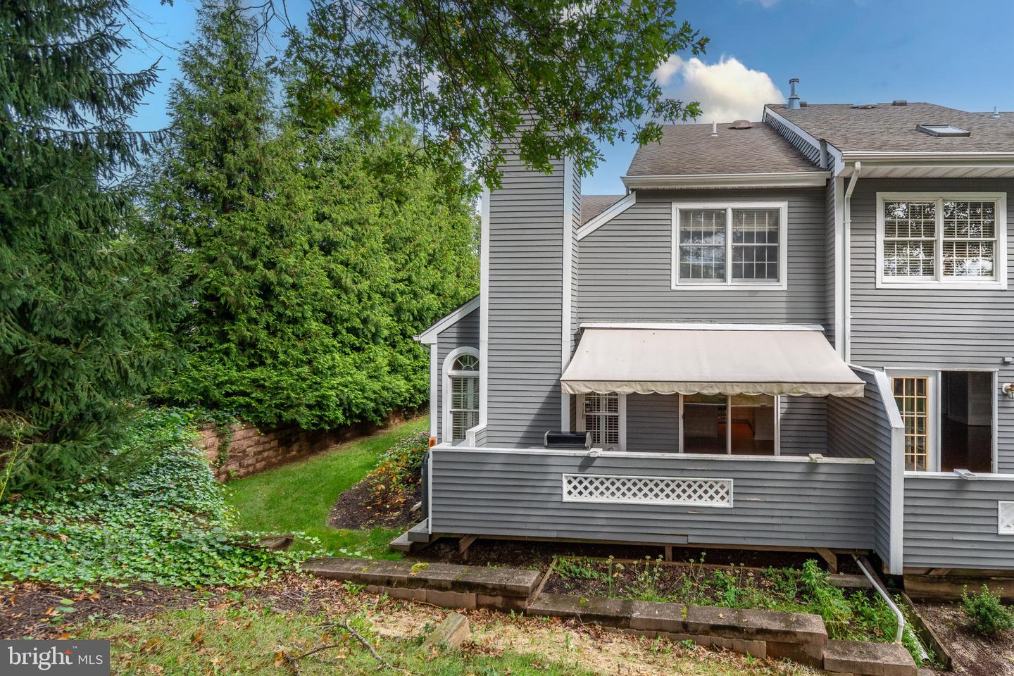 142 Summerhill Ct Property Photo 47