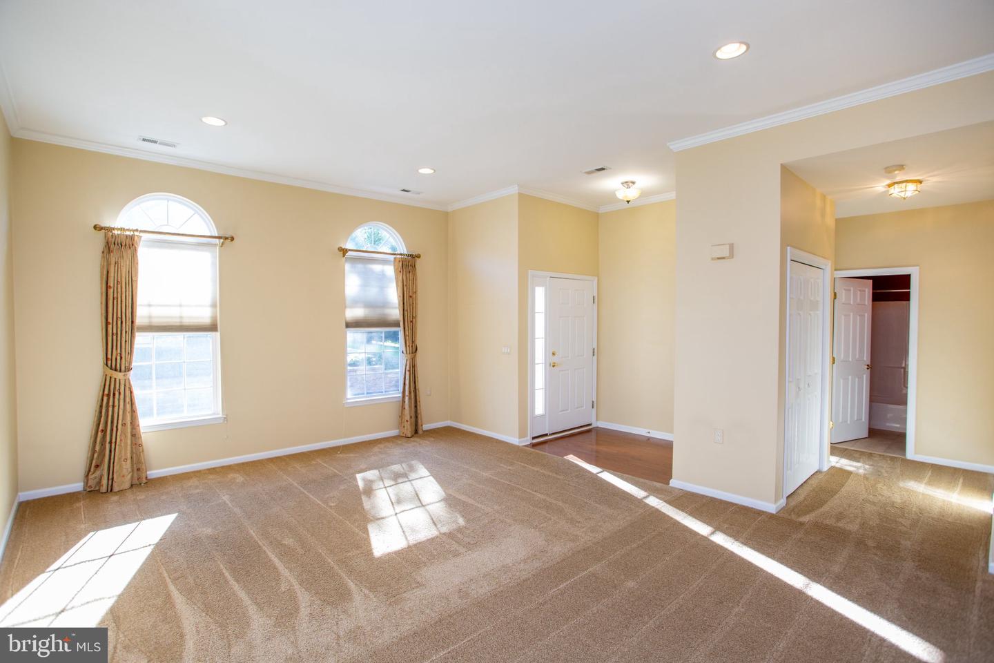 168 Fairway Dr Property Photo 6