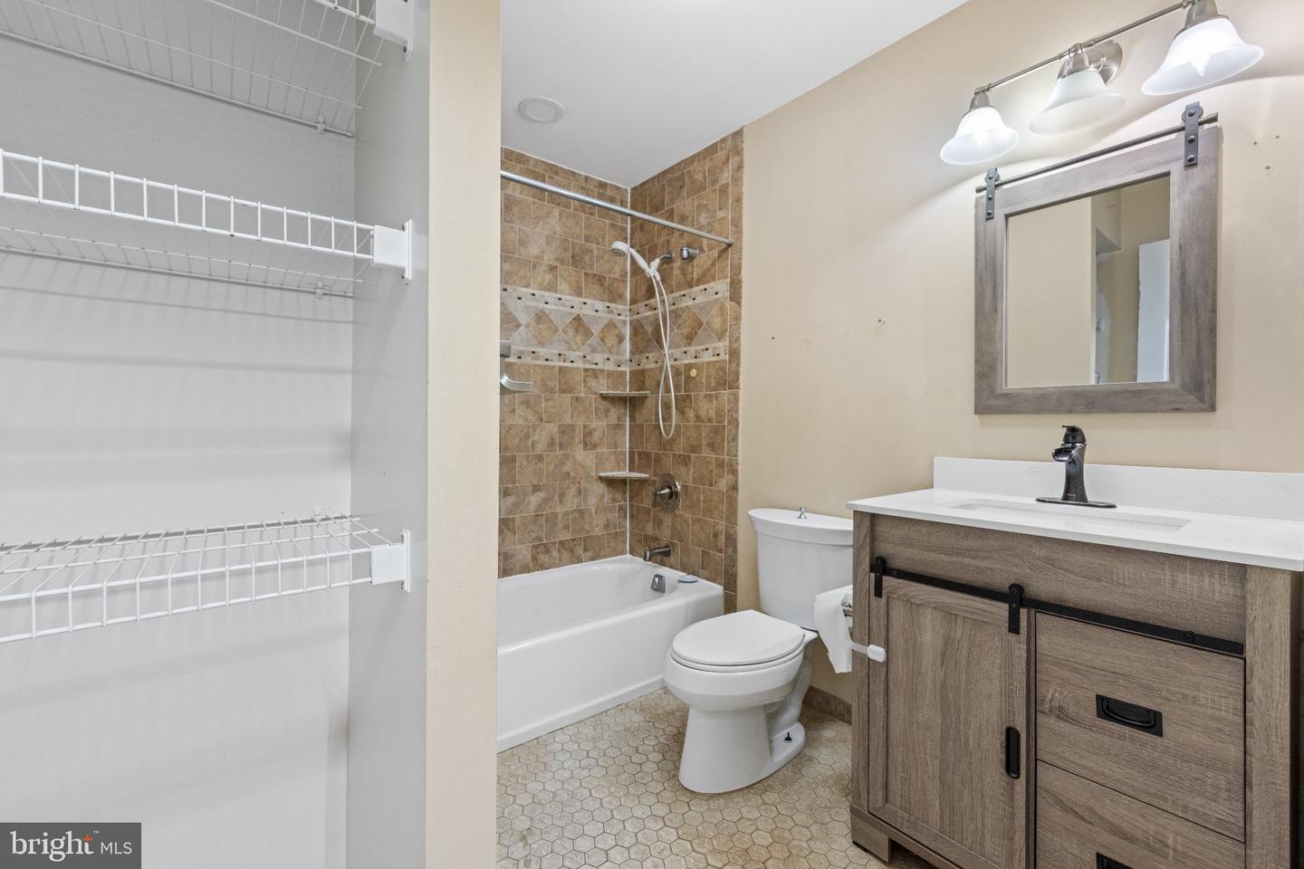 3545 Third Ave Property Photo 16