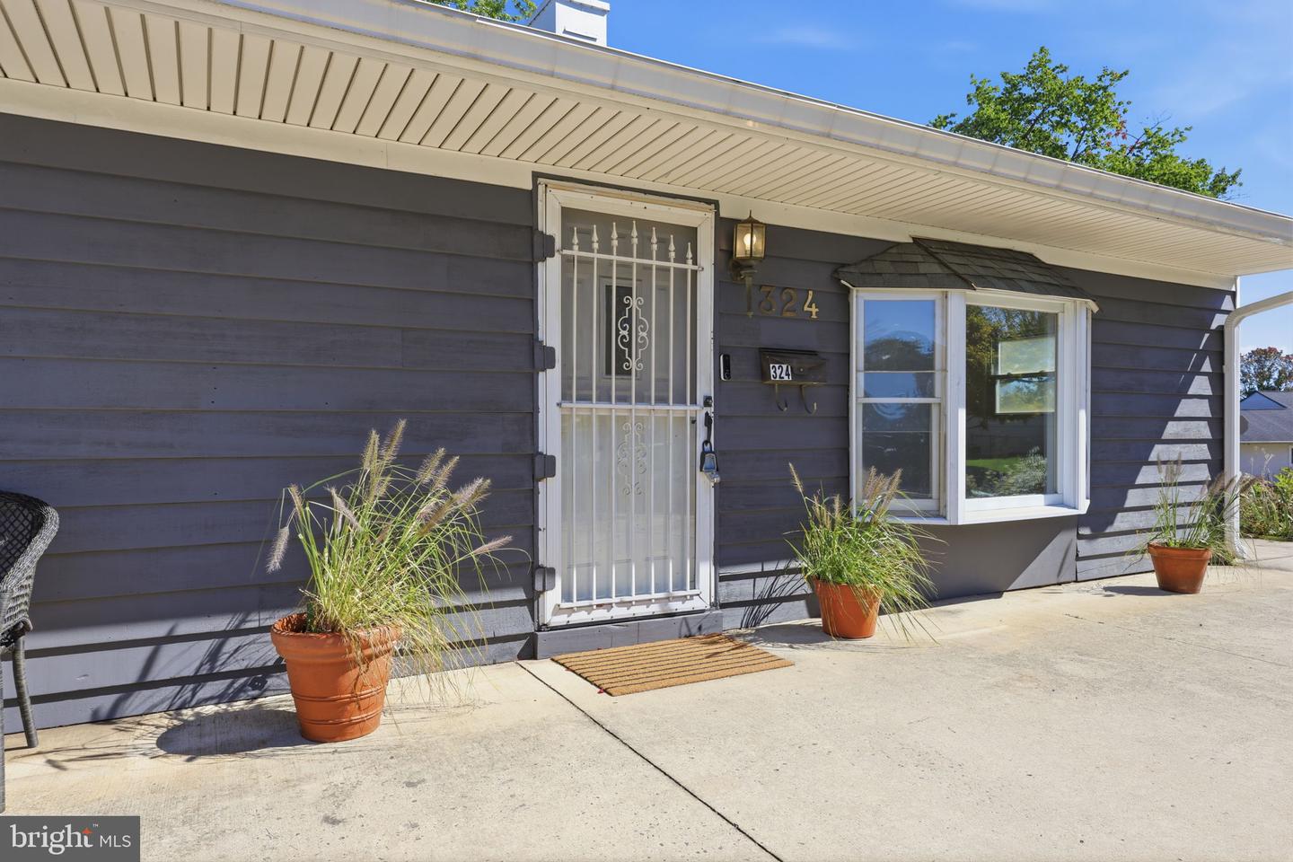 324 Devon Rd Property Photo 4