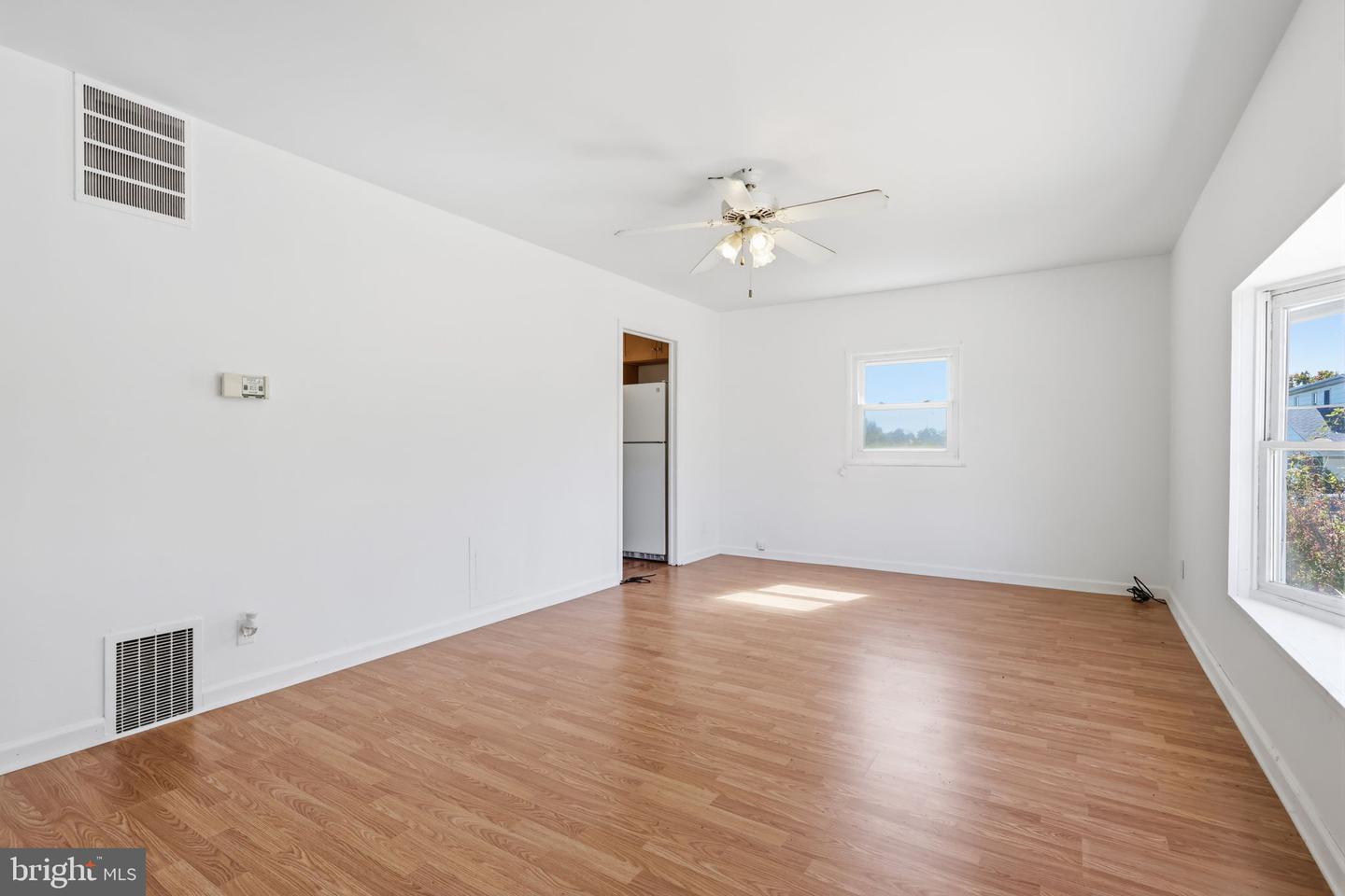 324 Devon Rd Property Photo 5