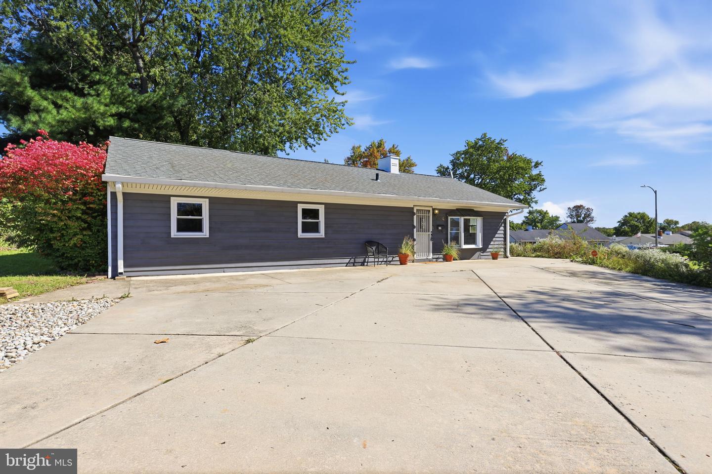 324 Devon Rd Property Photo 21