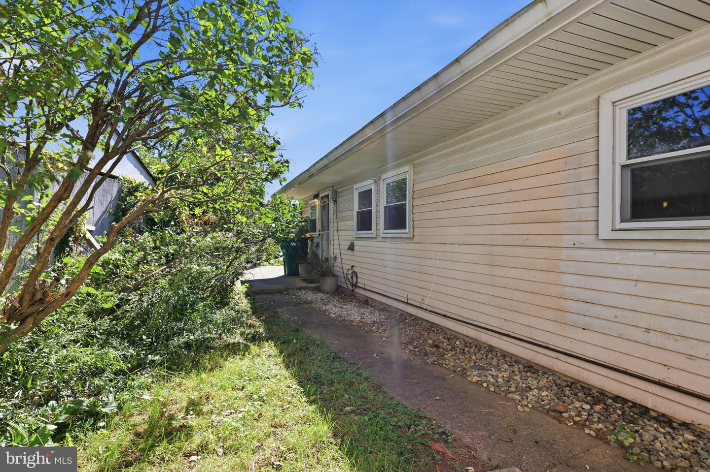 324 Devon Rd Property Photo 24