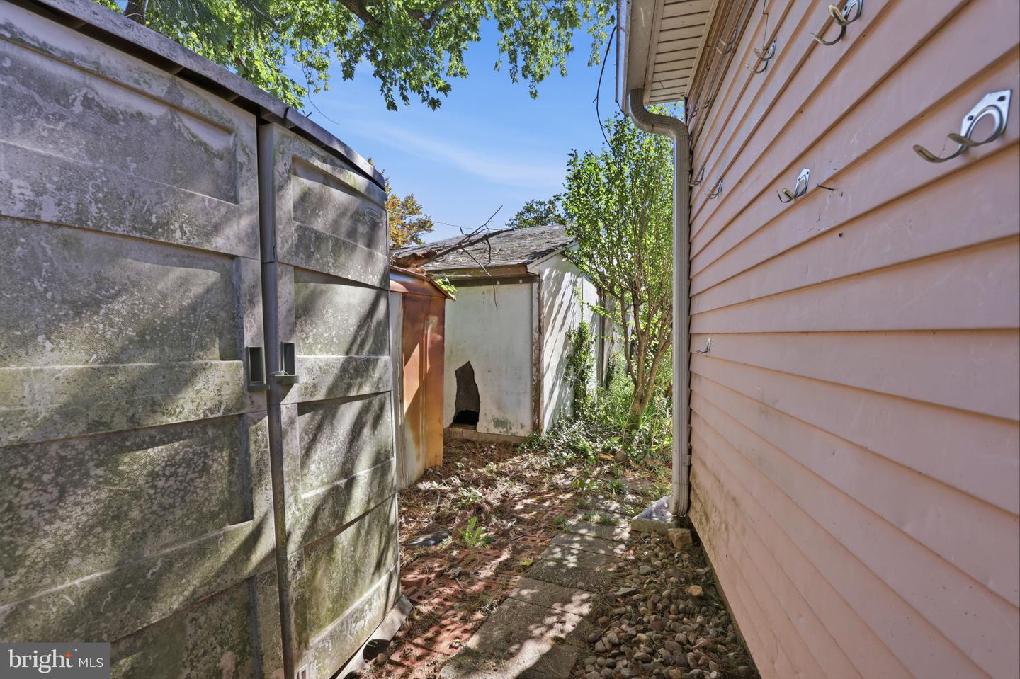 324 Devon Rd Property Photo 25