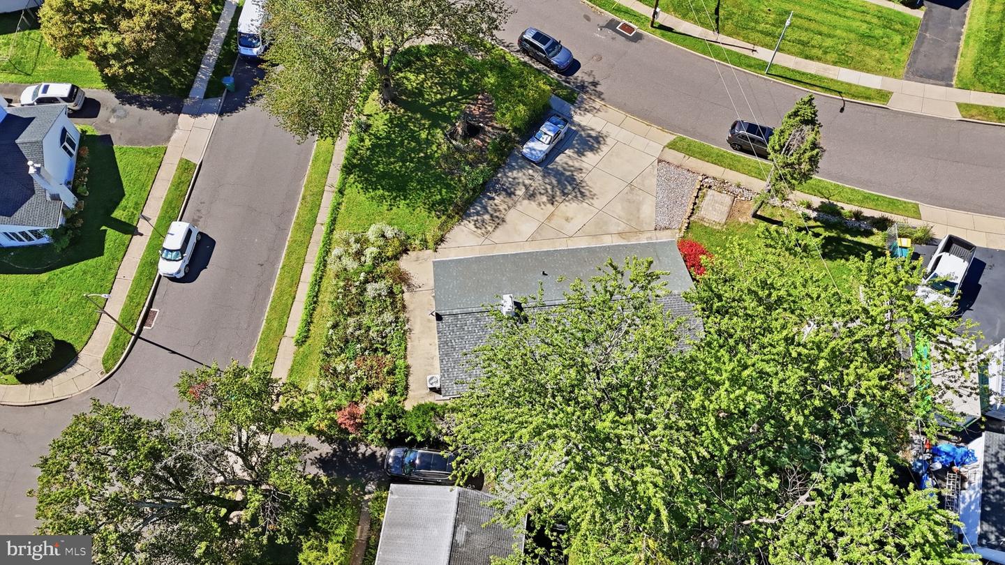 324 Devon Rd Property Photo 32