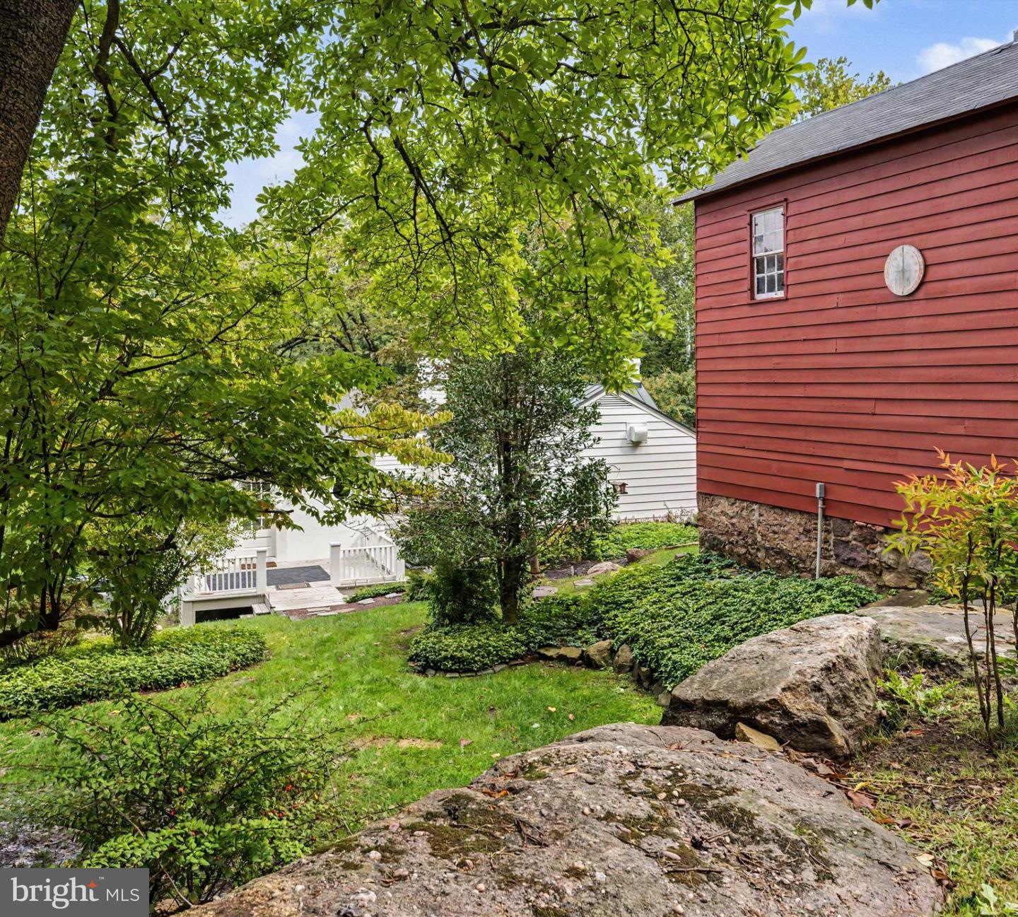 2969 River Rd Property Photo 55