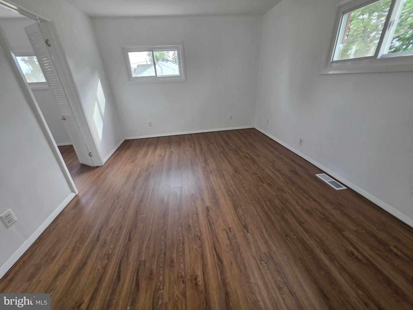 513 W Butler Ave Property Photo 14