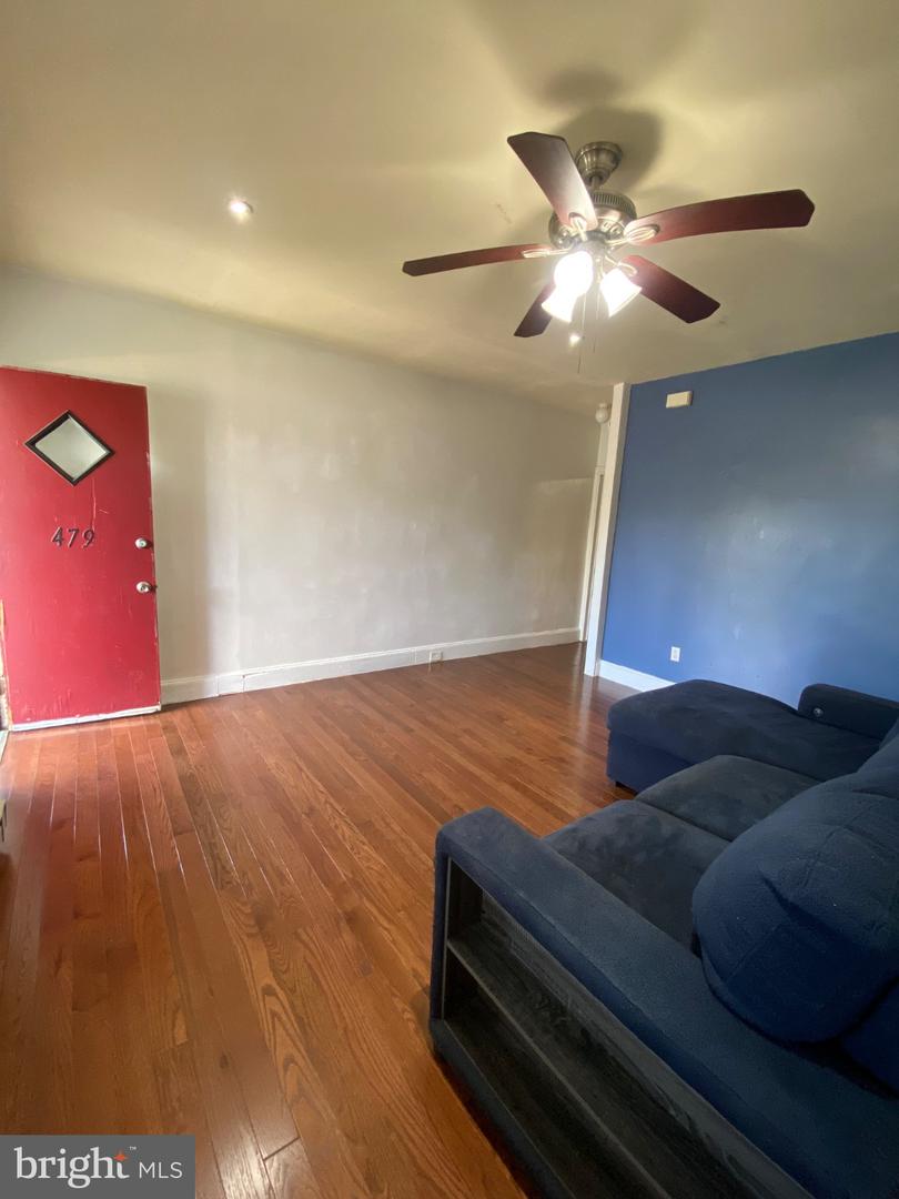 479 Mill #479 Property Photo 3