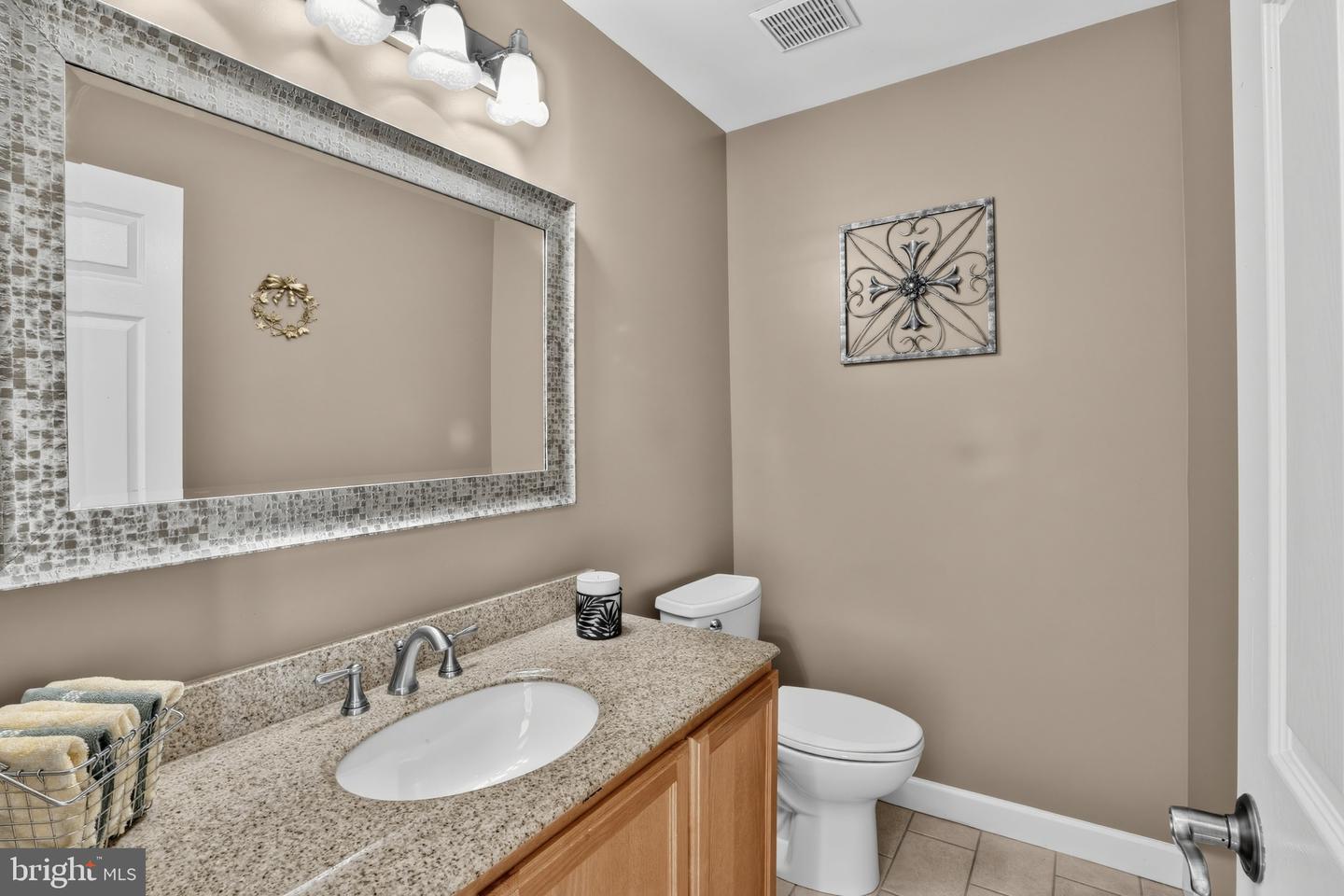 700 Fox Hollow Dr Property Photo 17