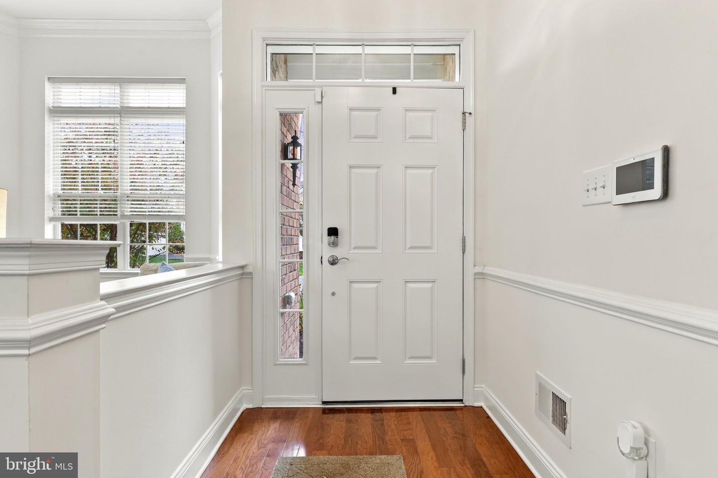 245 Carson Way Property Photo 6