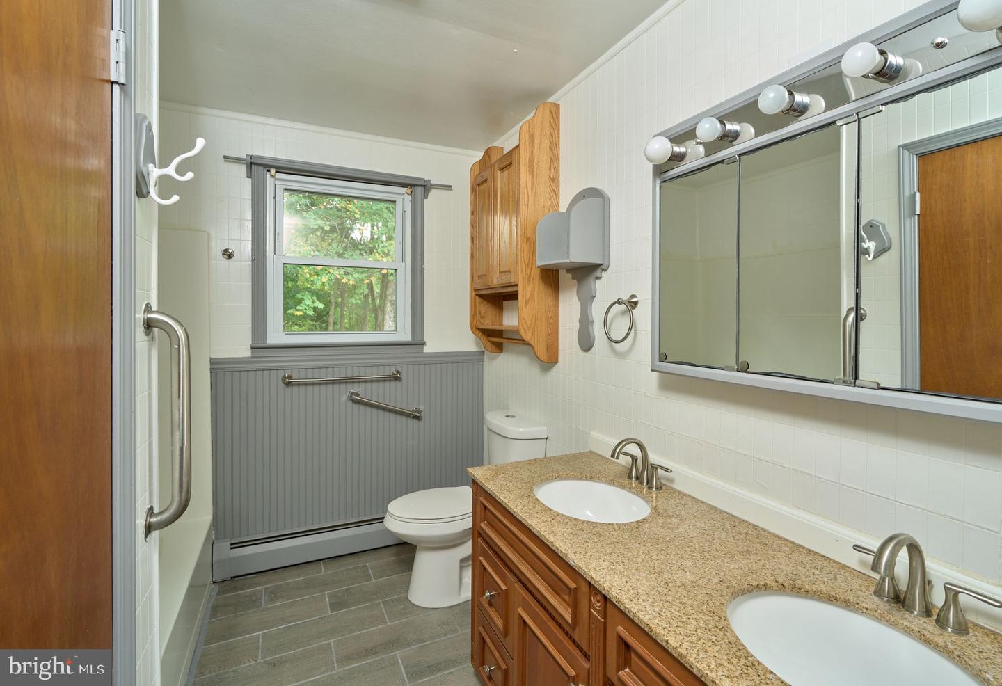 6321 Saw Mill Rd Property Photo 16