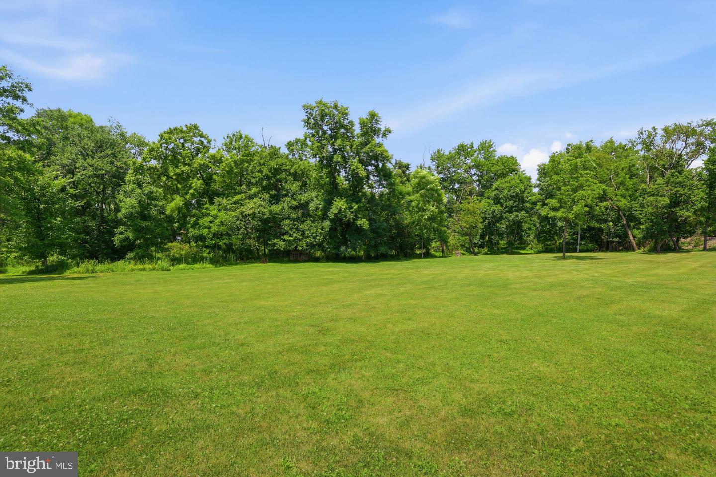 1682 Creek Rd Property Photo 49