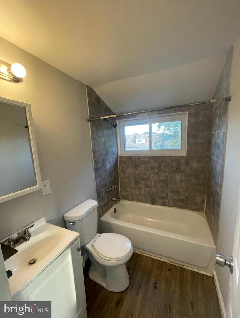 42 Indian Red Rd Property Photo 12
