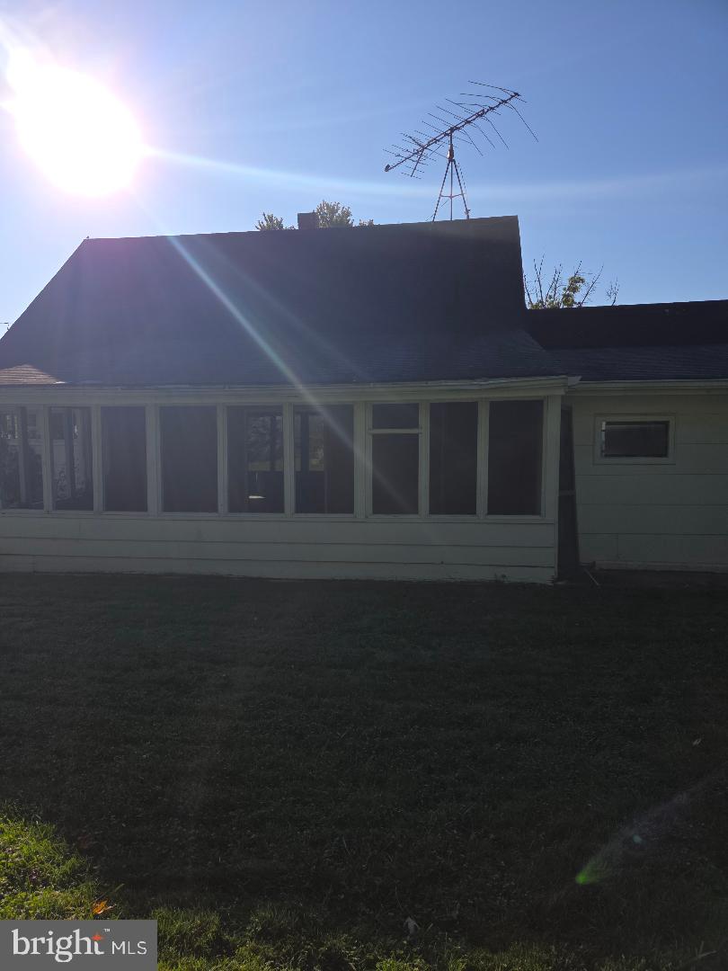 41 Whitewood Dr Property Photo 2