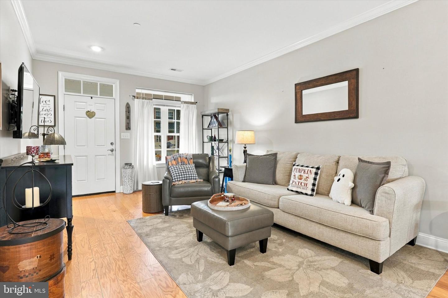 16708 River View Cir Property Photo 2