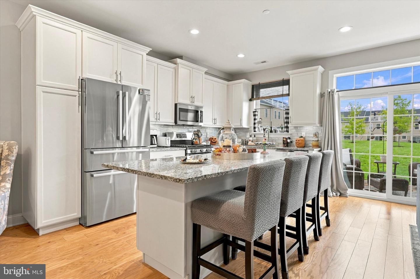 16708 River View Cir Property Photo 6
