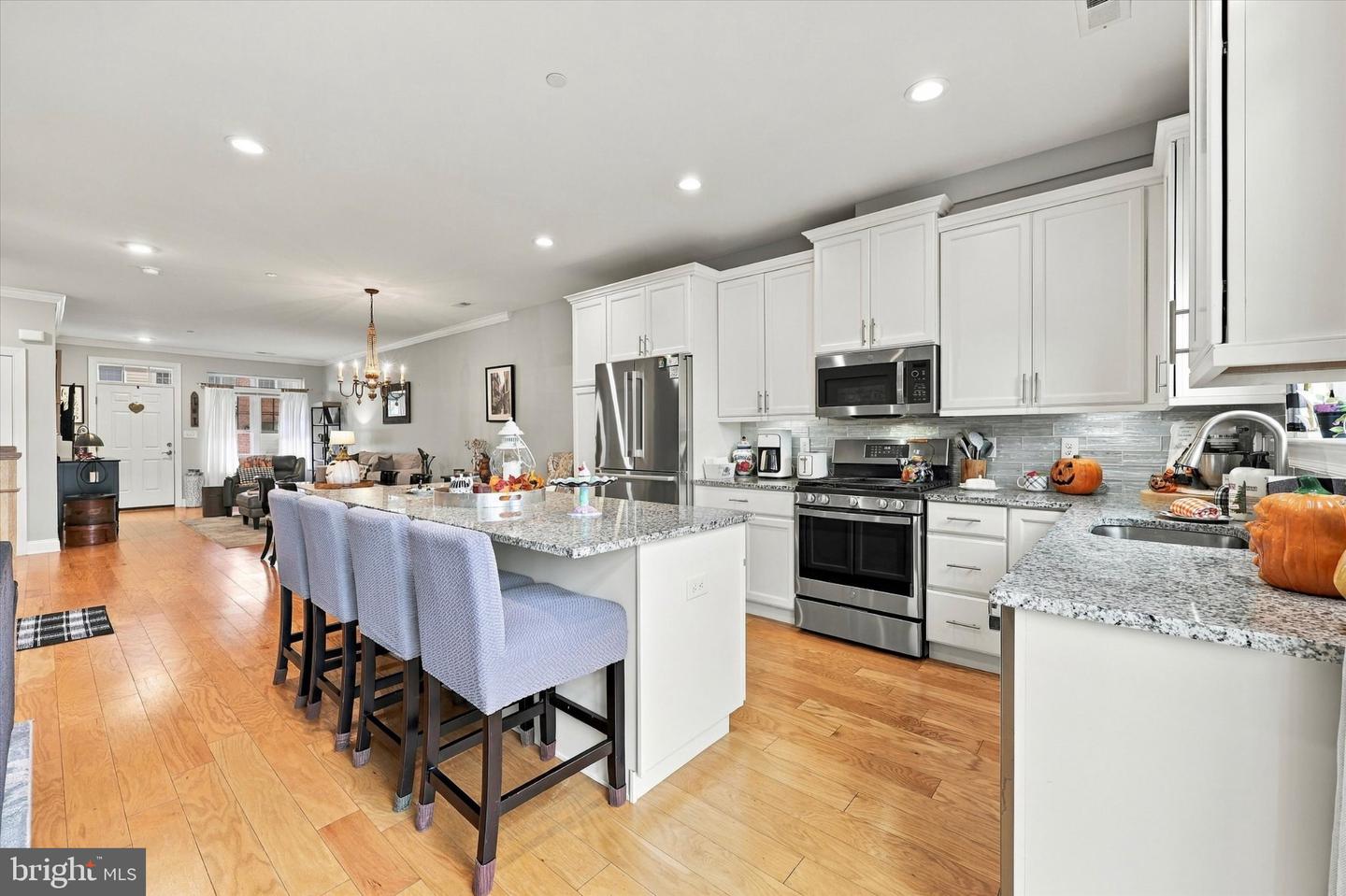 16708 River View Cir Property Photo 8