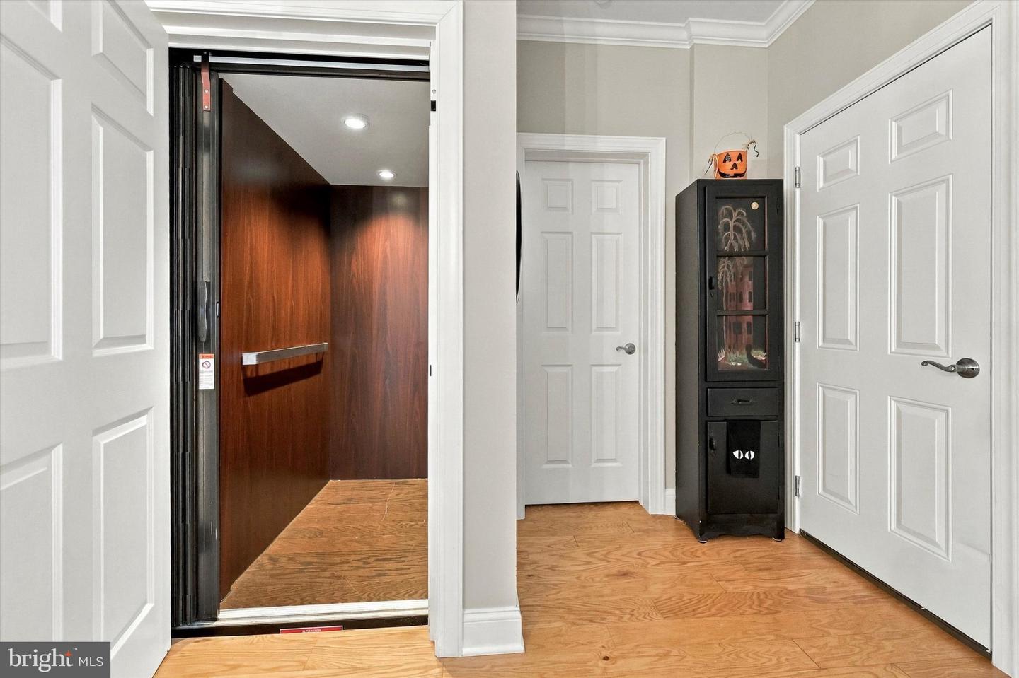 16708 River View Cir Property Photo 15